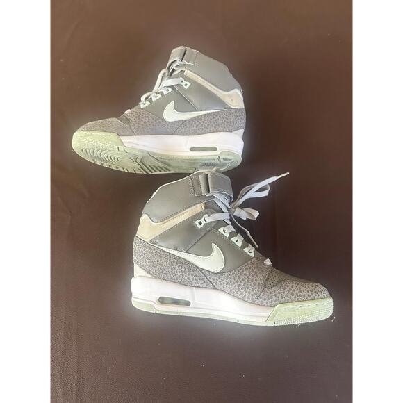 Nike Air Revolution Sky Hi Wedge Gray Shoes Women 7.5 Grey / Sea Foam 2014 Rare - Picture 4 of 9
